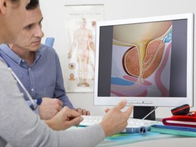 Urolog konsultuje z pacjentem problemy z potencją